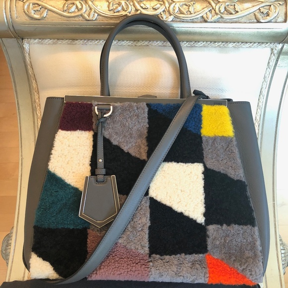 Fendi 2Jours Leather & Multicolor Shearling Tote - Picture 4 of 16